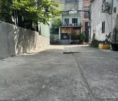 Bình Tân, Khu Gò Xoài. Nhà 1 lầu, 2 PN, 2 WC. Dt 4m x 8,5m hẻm 7m nhà không lộ giới, cao ráo sạch