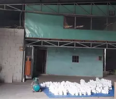 Xưởng cho thuê ở Thuận An Bình Dương diện tích 2000m có văn phòng, toilet , đường xe tải , giá cho