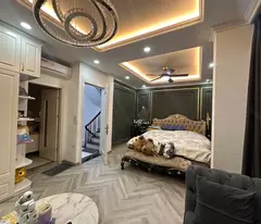 Bán Nhà Hoàng Văn Thái, 50m2x3 Tầng, Ngõ Thông,Ô Tô Đỗ Cửa , Giá Chỉ 6.5 Tỷ