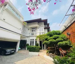 Định cư, cần Bán Biệt thự  Trần Xuân Soạn, P.Tân Hưng, Q7, 15x27m, 3T - 9PN, 69.9 tỷ
