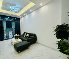 Bán nhà giáp bát 4 tầng long lanh ở ngay 2 mặt ngõ thông hoàng mai
