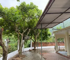 Chính chủ bán đất tặng nhà bên suối tại trung tâm Mộc Châu