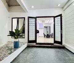 Doãn Kế Thiện, 74m2, 5T,phân lô,gara, thang máy chờ, full nội thất 15tỷ499