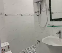 Bán nhà mặt tiền đường Núi Một Nha Trang thuận tiện kinh doanh