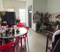 Bán nhà 2 tầng mặt tiền kinh doanh đường Nguyễn Thái Học Nha Trang