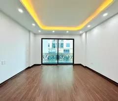 Bán siêu phẩm nhà lĩnh nam 6 tầng thang máy long lanh ô tô tải dừng đỗ kinh doanh hoàng mai