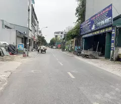 Cần bán 81,9m2 nhà 3,5 tầng tại phố Nông Vụ, Phúc Lợi, Long Biên. Đường ô tô tránh, kinh doanh