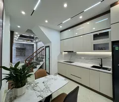 Bán Nhà Định Công, 36m², Ngõ Ô Tô, Sát Đường Vành Đai, Nhà Đẹp Như Khách Sạn, 5.68 Tỷ