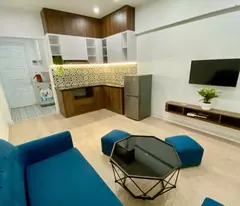 Bán căn tập thể phố Nguyễn Chí Thanh, dtsd 65m2,2pn,full nt.Giá 2.x tỷ