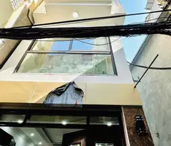 NHÀ ĐẸP LÕI ĐỐNG ĐA - CÁT LINH.TRUNG TÂM-NGÕ NÔNG, RỘNG-DÂN CƯ ĐÔNG ĐÚC.DIỆN TÍCH 35 MÉT 5 TẦNG 7