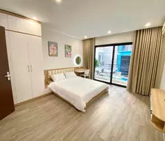 Bán Nhà Hoàng Văn Thái, 34m², Trung Tâm Quận, Ngõ Sạch Đẹp, Gần Ngã Tư Sở, 5.75 Tỷ