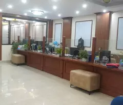 Toà văn phòng Lạc Long Quân đường 12m, vỉa hè, 9T thang máy, tầng hầm KD 150m nhỉnh 70 tỷ