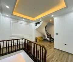 Bán Nhà Quan Nhân, 50m2, Ngõ Thông, Gần Hồ, Công Viên, Giá Chỉ 7.1 Tỷ