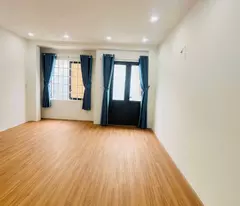 BÁN NHÀ SÁT GÒ VẤP - HẼM XE HƠI ĐỖ CỬA (4X10)  GIÁ HẠT DẺ - MỚI TINH VÀO Ở NGAY