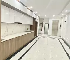 Đừng lau dọn nhà cuối năm nữa! Vì nhà này mới cứng không một hạt bụi! Bán nhà Ngọc Thuỵ, 45m²,7 tỷ.