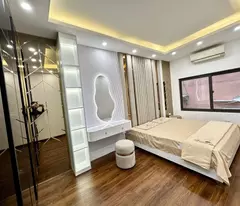 SIÊU HIẾM TT THANH XUÂN GẦN HỒ - NHÀ ĐẸP ĐÓN TẾT - 6 TẦNG LỘNG LẪY - FULL NỘI THẤT NHỈNH 6 TỶ.