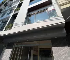 BÁN NHÀ GẦN PHỐ NGÔ ĐÌNH MẪN, Ô TÔ ĐỖ NGÕ, NỘI THẤT VIP, 55m, 7.9 tỷ