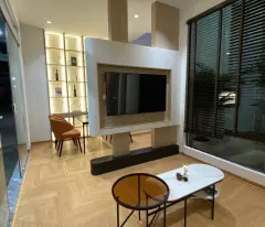 BÁN NHÀ GẦN PHỐ NGÔ ĐÌNH MẪN, Ô TÔ ĐỖ NGÕ, NỘI THẤT VIP, 55m, 7.9 tỷ
