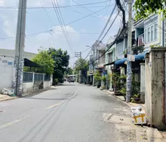 BÁN NHÀ MẶT TIỀN HẺM NHỰA 7M THÔNG LÊ VĂN KHƯƠNG Q12 ĐANG CHO THUÊ SPA. GIÁ RẺ 3,8 TỶ.
