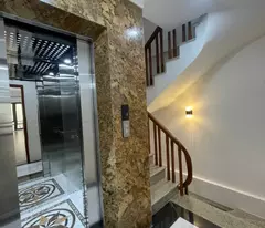Bán nhà Phố Hào Nam_Siêu phẩm dòng tiền_Nhà 7 tầng thang máy_Giá: 16,9 Tỷ, Lh: 0396935190.
