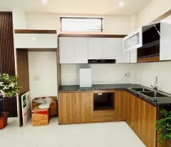 BÁN NHÀ 3 TẦNG - LÔ GÓC - GẦN BỆNH VIỆN, PHƯỜNG TRẦN LÃM TP THÁI BÌNH.