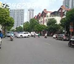 BÁN NHÀ MẶT PHỐ NGUYỄN VĂN LỘC, KINH DOANH SINH LỜI KHỦNG 100TR/THÁNG