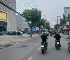 GẤP BÁN CHDV 6 TẦNG (30x35) MẶT TIỀN NGUYỄN VĂN QUÁ, Q12 GIÁ VIP