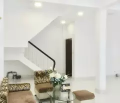 Bán nhà 2 mặt hẻm 6,5m đường Nguyễn Trãi, Phường 7, Quận 5
