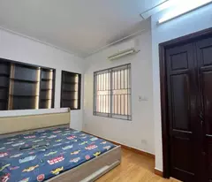 Bán Nhà Cù Chính Lan, 35m², Ngõ Thông, Ô Tô, Thoáng Sáng, Giá Chỉ 6.9 Tỷ