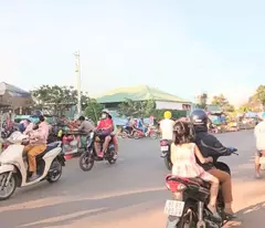 Chủ kẹt tiền bán gấp lô đất ngay chợ Tân Long