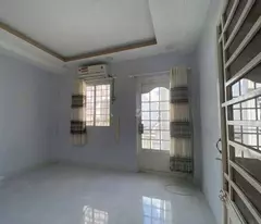 Nhà 2 Lầu Phạm Văn Chiêu, P9_DT: 5x19m. Hẻm Xe Hơi