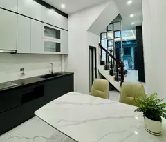 Bán nhà phố Giáp Bát, Hoàng Mai, ô tô tránh 10m, 30m ra mặt phố, 34m2, chỉ 7.35 tỷ (MTG - CTL)