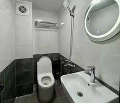 Bán nhà phố Giáp Bát, Hoàng Mai, ô tô tránh 10m, 30m ra mặt phố, 34m2, chỉ 7.35 tỷ (MTG - CTL)
