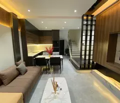 'BÁN NHÀ PHỐ NGÔ QUYỀN, Ô TÔ, 2 THOÁNG, 45m, 7.6 tỷ