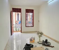 Nhà Phú Diễn 35m2 5 tầng dân xây chắc chắn giá nhỉnh 5 tỷ