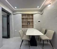 Bán nhà tập thể tầng 1 phố 8 táng 3 long lanh ở ngay kinh doanh hai bà trưng
