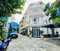 Bán nhà khu VIP Hoàng Minh Giám, Phú Nhuận, 4 tầng, 4.2x 17m, 13.5 tỷ