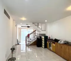 Bán Nhà HXH Phan Văn Trị 4x10, 2 Mặt Hẻm Gần Bà Chiểu Hơn 6 Tỉ