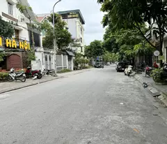 Chính chủ bán 40m2 nhà cấp 4 mặt phố Kim Quan Thượng. Vị trí đẹp kinh doanh, văn phòng công ty