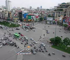 CHO THUÊ NHÀ MẶT PHỐ NGUYỄN HY QUANG - VỊ TRÍ ĐẮC ĐỊA, MẶT TIỀN RỘNG 5M, VỈA HÈ SIÊU THOÁNG 10M