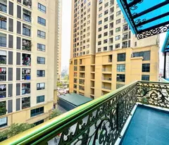 Bán Nhà Lĩnh Nam 120M 6 Tầng Xây Mới full Nội THất Ngõ Thông Ô Tô Vào Nhà