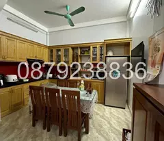 Bán Nhà Hoàng Cầu 37m² x 5 tầng 5.65 tỷ, mặt ngõ thông, tiện kinh doanh