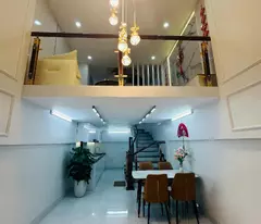 Trần Thái Tông,hiếm, 30mX5T,phân lô,oto tránh 30m, full nội thất 8tỷ25