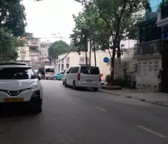 Cho thuê nhà Dịch Vọng, Cầu Giấy, 95m2 4 tầng làm văn phòng, nhà ở, phân lô ô tô tránh