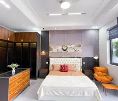 TRUNG TÂM TÂN BÌNH - NGAY SÂN BAY - NHÀ 4 TẦNG MỚI ĐẸP -HẺM TO HƠN ĐƯỜNG CÓ VỈA HÈ - 93m2 
- 15.5