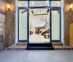 - Mặt tiền hẻm kinh doanh, Nhà 4 Tầng, Tặng nội thất, 5x12, Sân Thượng, 165 Nguyễn Thị Thập, Tân