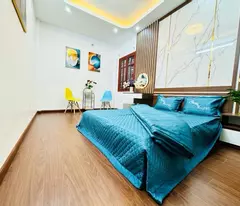 NHÀ ĐẸP KHƯƠNG TRUNG - GẦN Ô TÔ - GẦN HỒ - NỘI THẤT XỊN ĐẸP Y HÌNH Ở NGAY