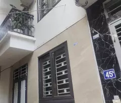 Bán gấp nhà giá mềm, DT: 47m2 – 2 tầng, MT5,2m, Ngõ 109, Quan Nhân, Thanh Xuân, chỉ 6.5  tỷ.