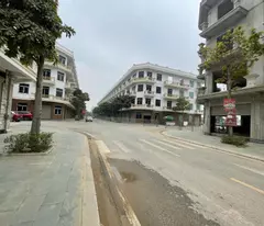 CẶP CĂN GÓC NGOẠI GIAO DUY NHẤT, NGÃ TƯ HÀ HUY TẬP VÀO CÔNG VIÊN LỚN, SANG TÊN SỔ NGAY. LH: 0966