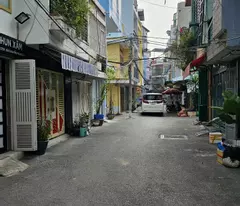 Mặt Tiền Đường Số giao Khánh Hội Q4 

NGANG 4 NỞ HẬU 4.2 DÀI 15 M

DƯỚI 90 TRIỆU M2
